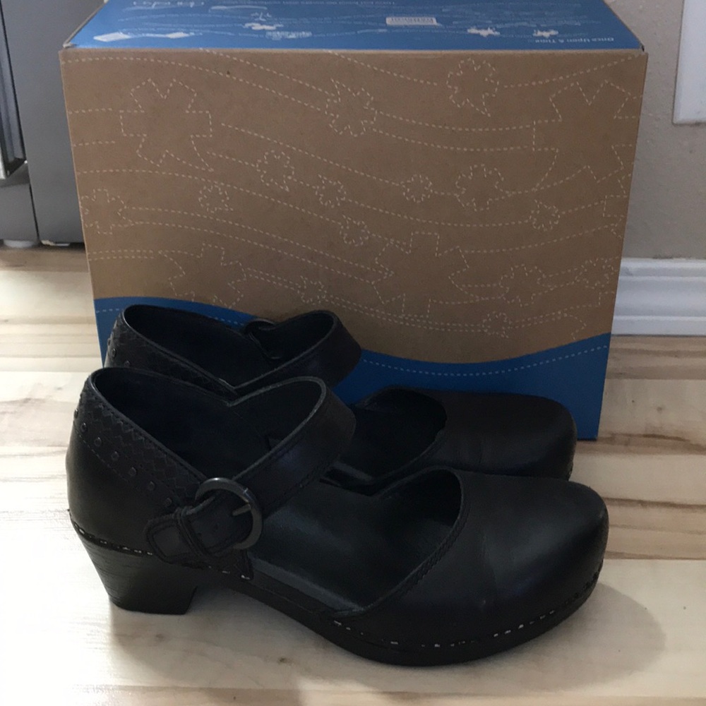 Dansko Mary Jane clogs Size 39